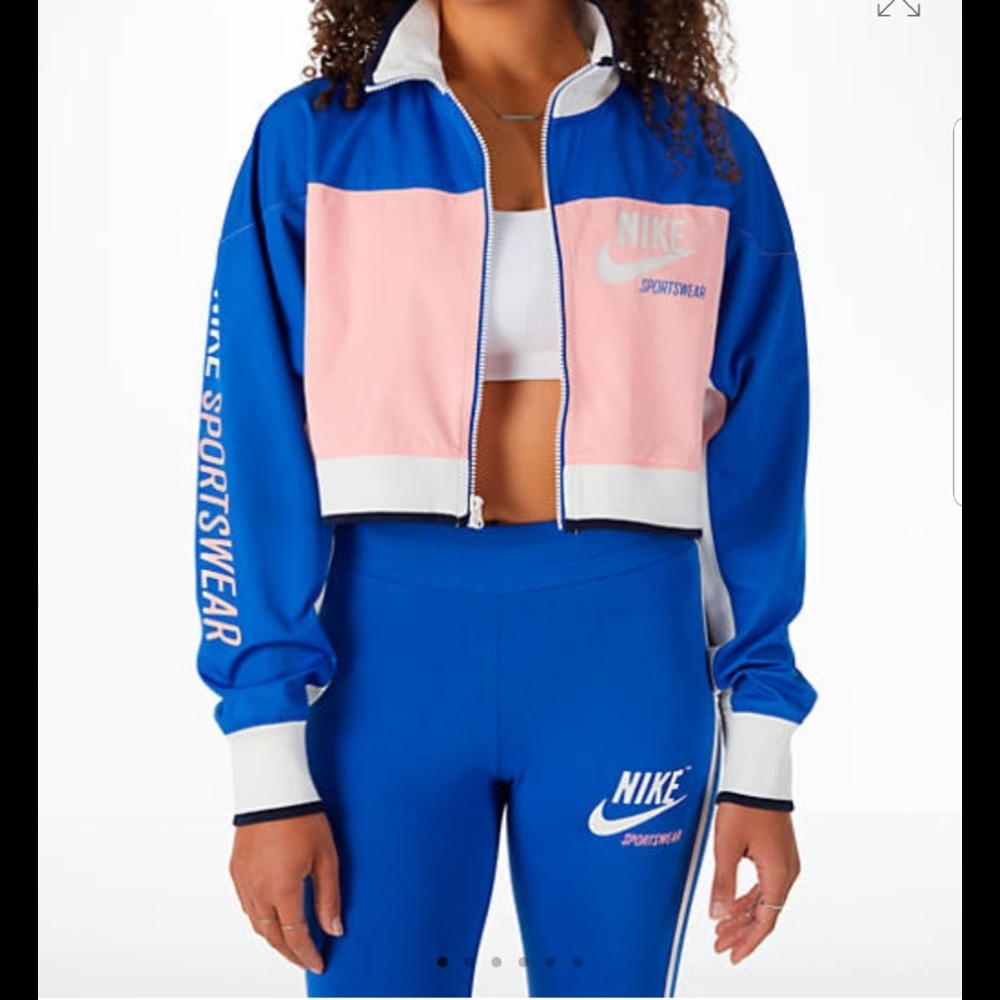 Nike Women's Blue and Pink Sportswear Jacket